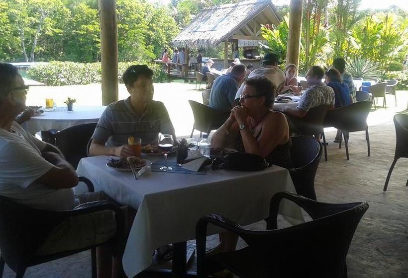 בית מלון כפרי Club Oceanus Resort