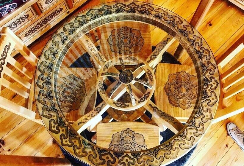 فندق Eco Yourte Les Airelles