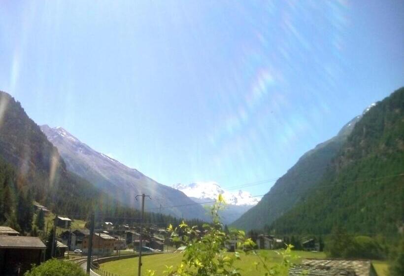 ホテル Klein Matterhorn