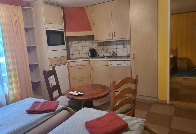 ホテル Klein Matterhorn