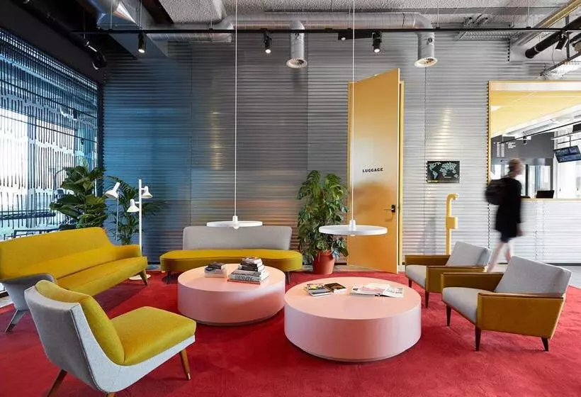 هتل The Social Hub Groningen