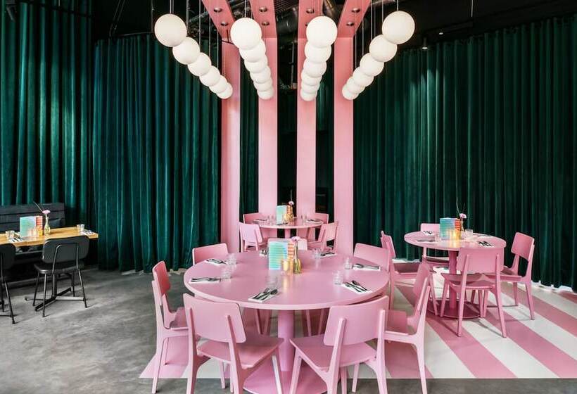 Hotel The Social Hub Groningen