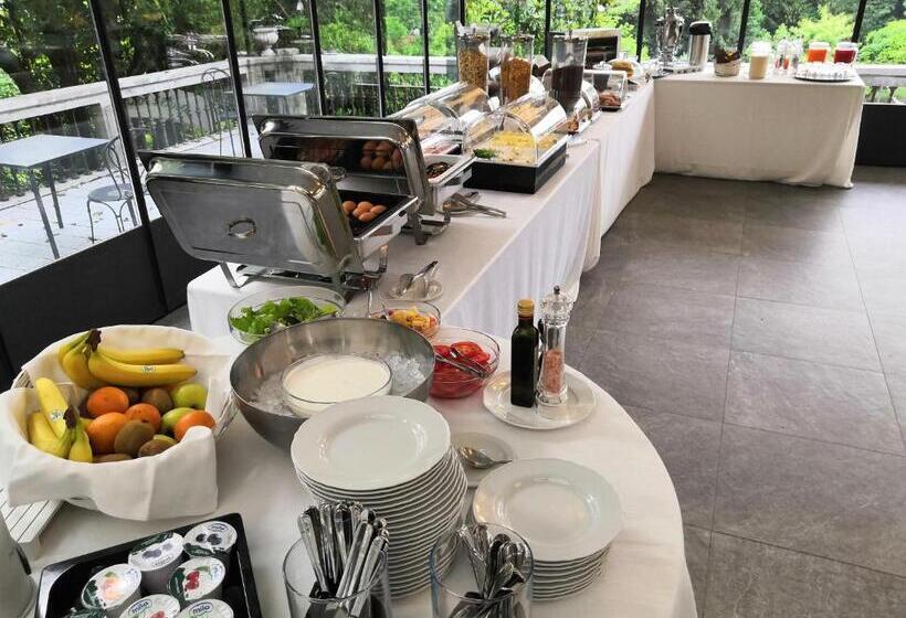 فندق Villa Borghi