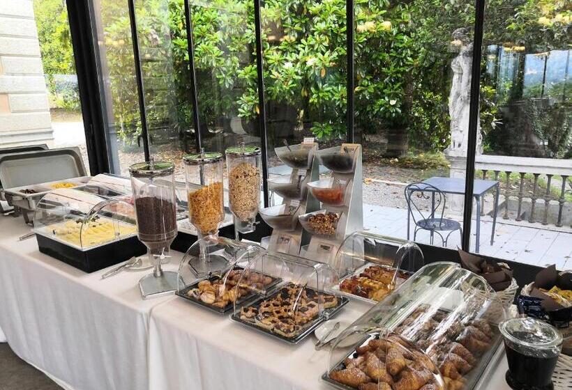 فندق Villa Borghi