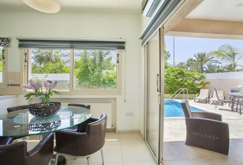 Michelle Pernera Villas