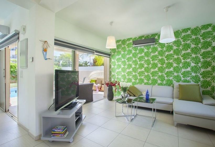 Michelle Pernera Villas