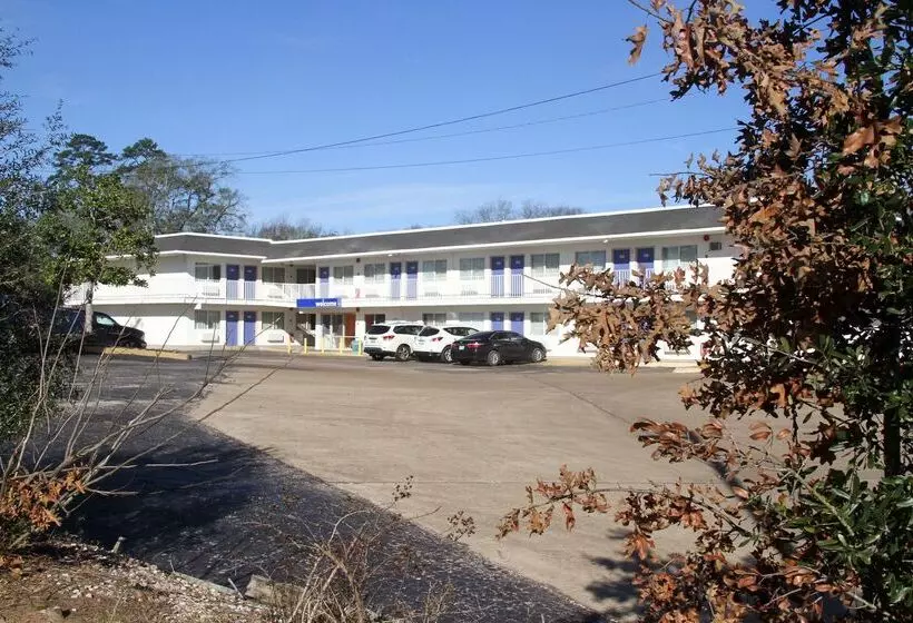 Motel 6 Lufkin, Tx