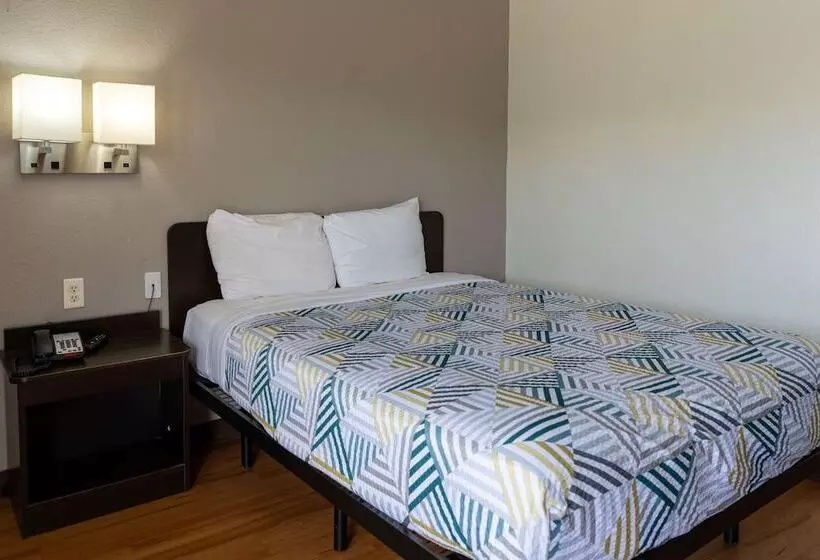 Motel 6 Lufkin, Tx