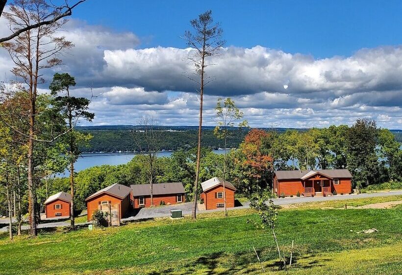 Single Island Shores