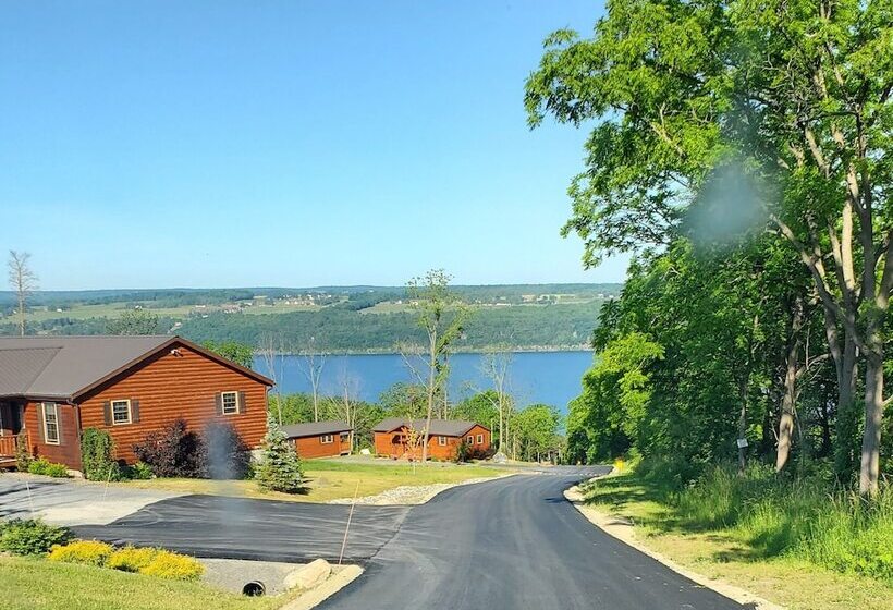 Single Island Shores