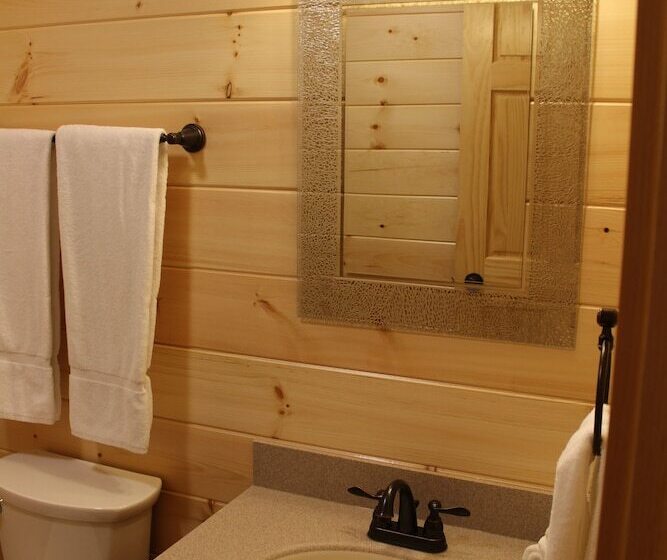 Single Island Shores