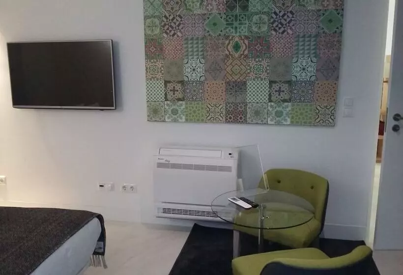 Alma Moura Residences