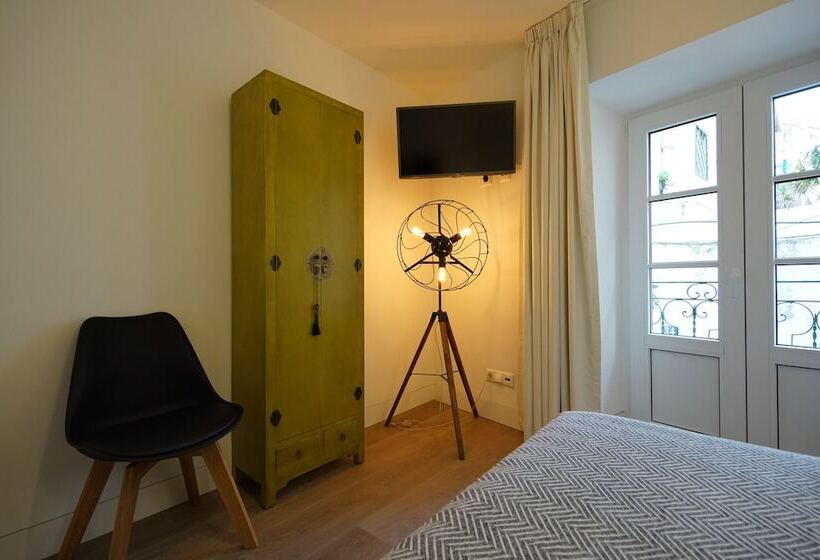 Alma Moura Residences