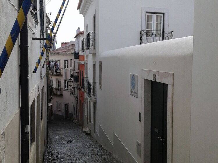 Alma Moura Residences