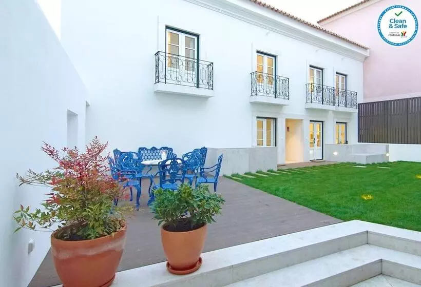 Alma Moura Residences