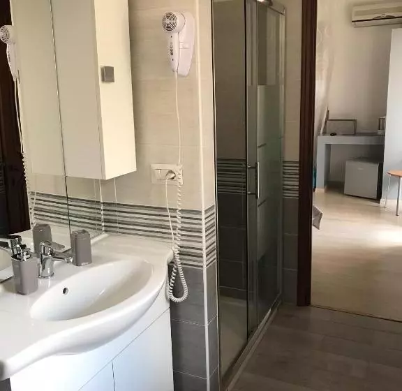 Aamiaismajoitus (B&B) Bella Vita Guesthouse  Parcheggio Privato Interno