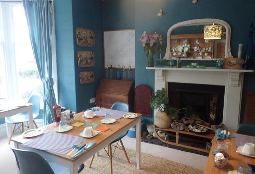 Bed and Breakfast Newberry Beach Lodge