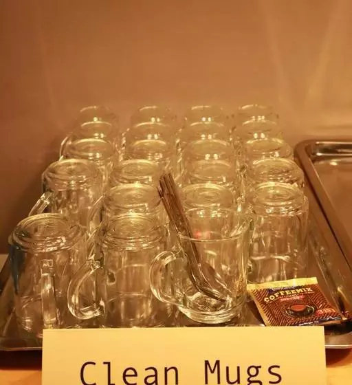 Gibbon Guesthouse  Hostel