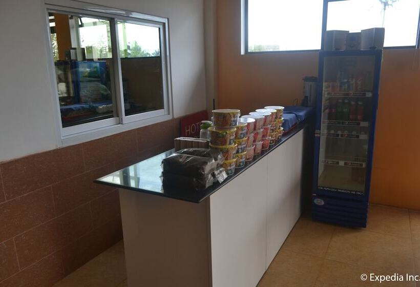 בית מלון כפרי Aroha