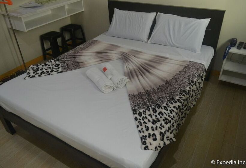 בית מלון כפרי Aroha