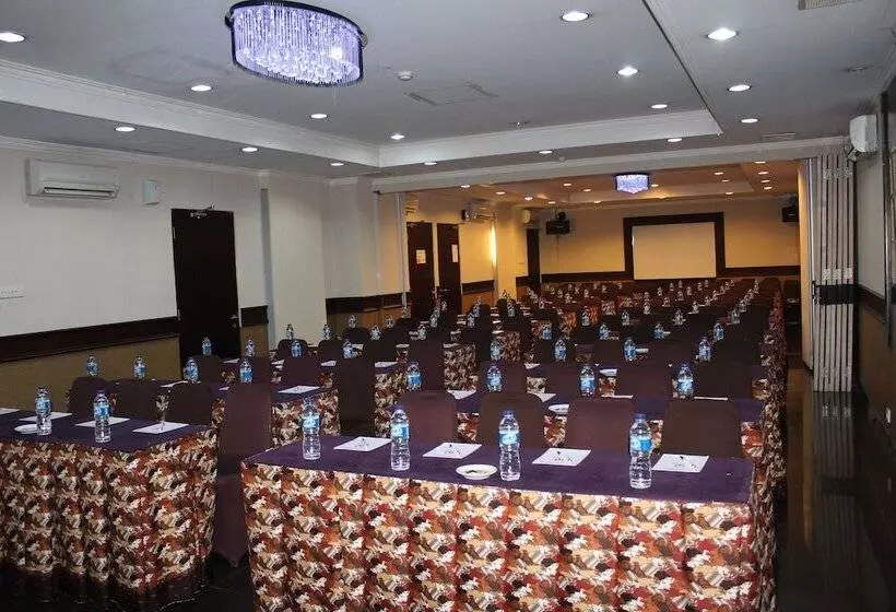 ホテル Citra Inn International