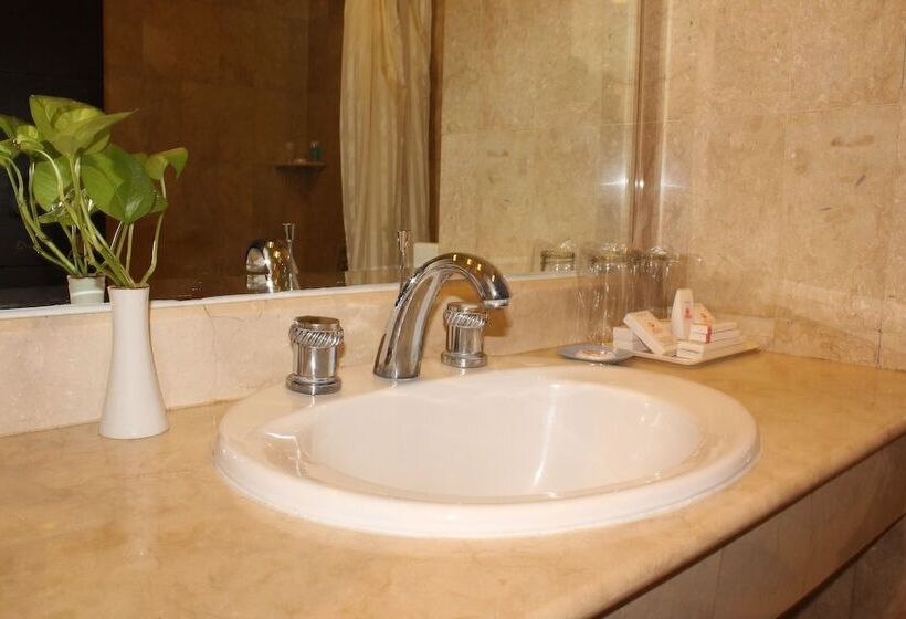 فندق Citra Inn International