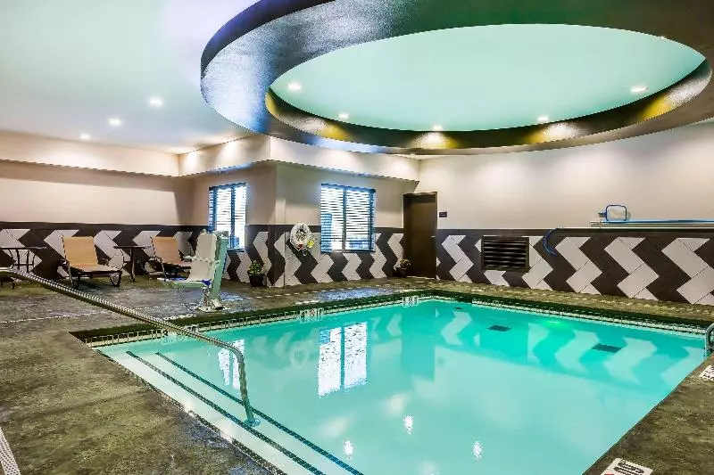 ホテル Comfort Inn & Suites Moore  Oklahoma City