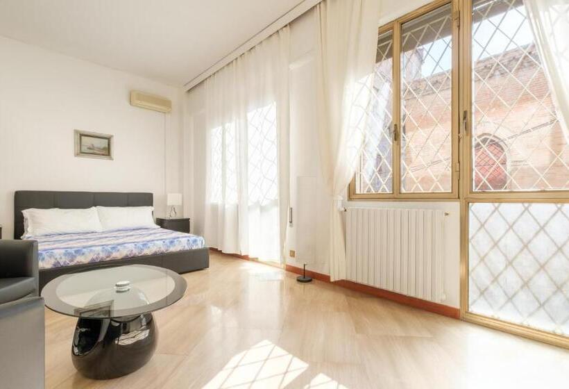 فندق Cristina Rossi Bed & Breakfast