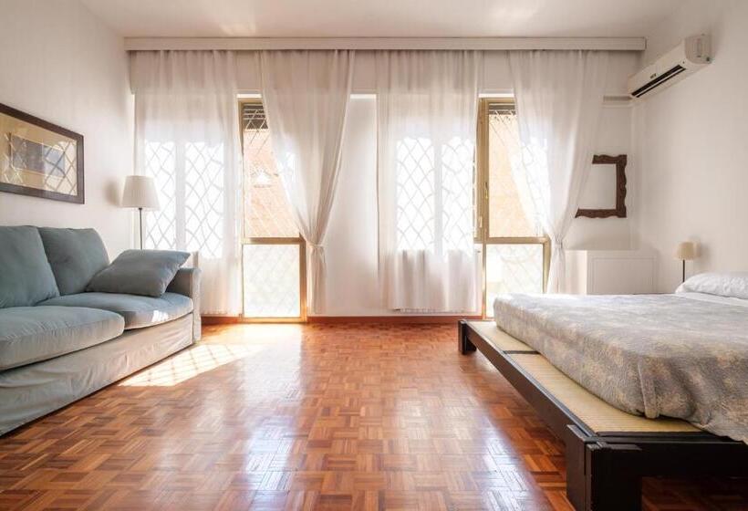 فندق Cristina Rossi Bed & Breakfast