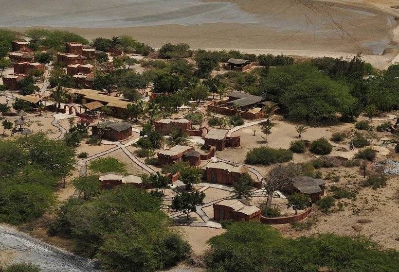 هتل Ecolodge De Palmarin