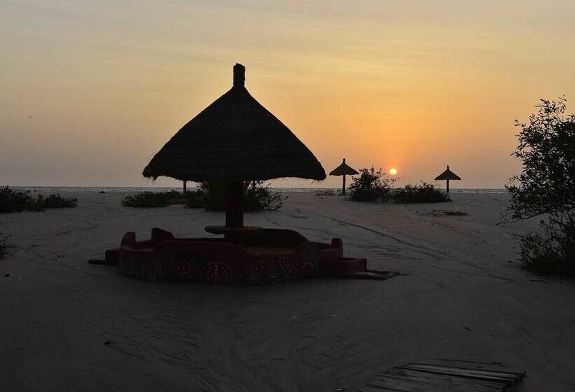 هتل Ecolodge De Palmarin