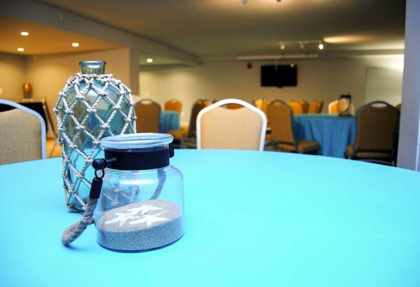 בית מלון כפרי Margaritaville Resort Biloxi