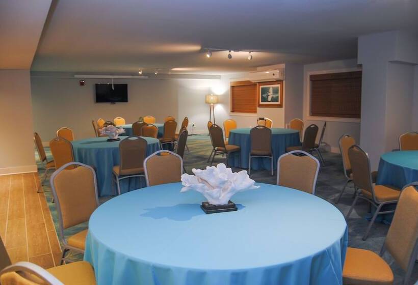 בית מלון כפרי Margaritaville Resort Biloxi