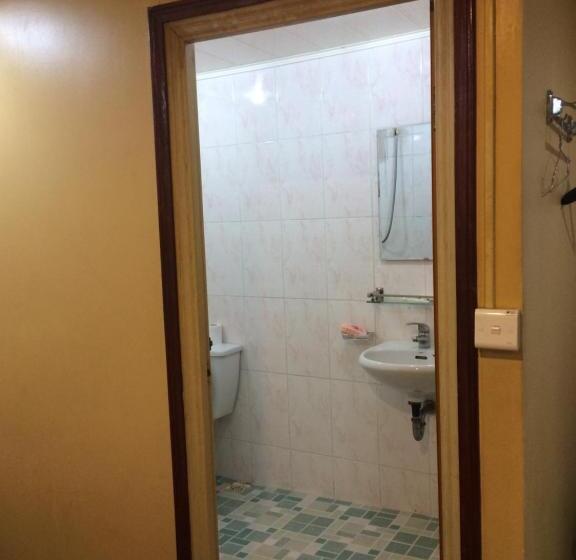 בית מלון כפרי The Bright Lotus Guesthouse