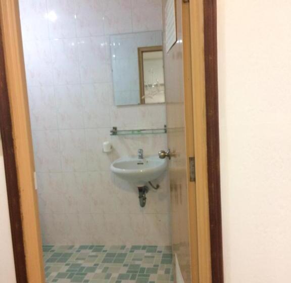 בית מלון כפרי The Bright Lotus Guesthouse