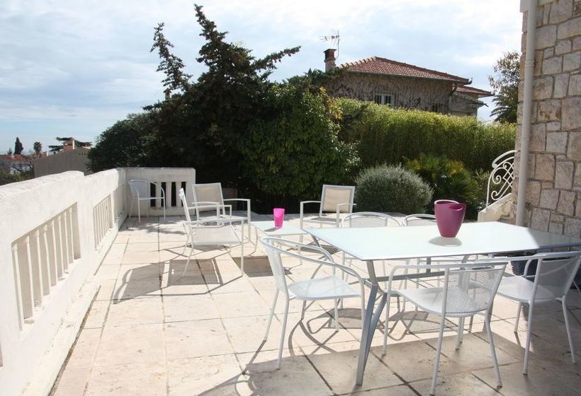 Happy Few La Maison Blanche