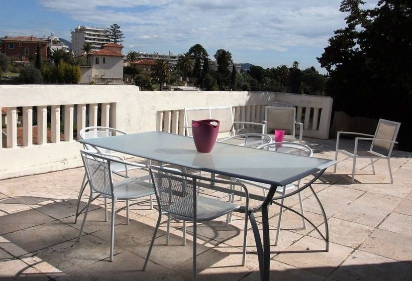 Happy Few La Maison Blanche