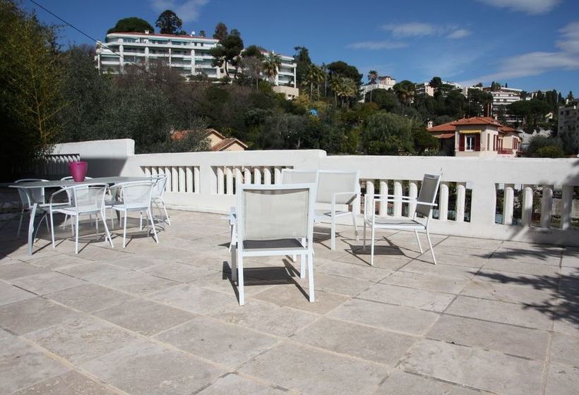 Happy Few La Maison Blanche