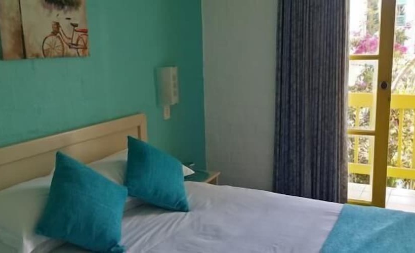 Mykonos Holidays @ Club Mykonos