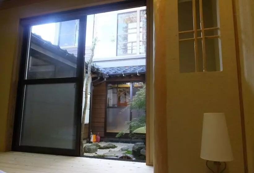 Majatalo Guesthouse Mikkaichi