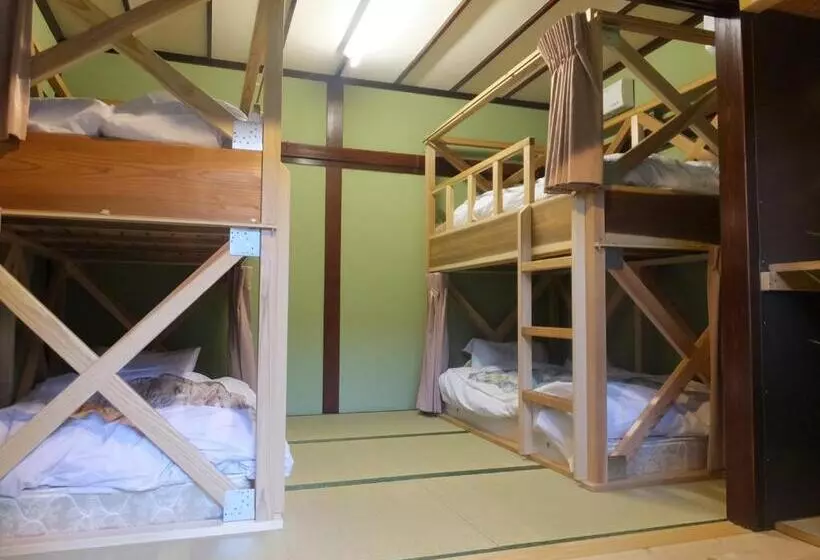 Majatalo Guesthouse Mikkaichi