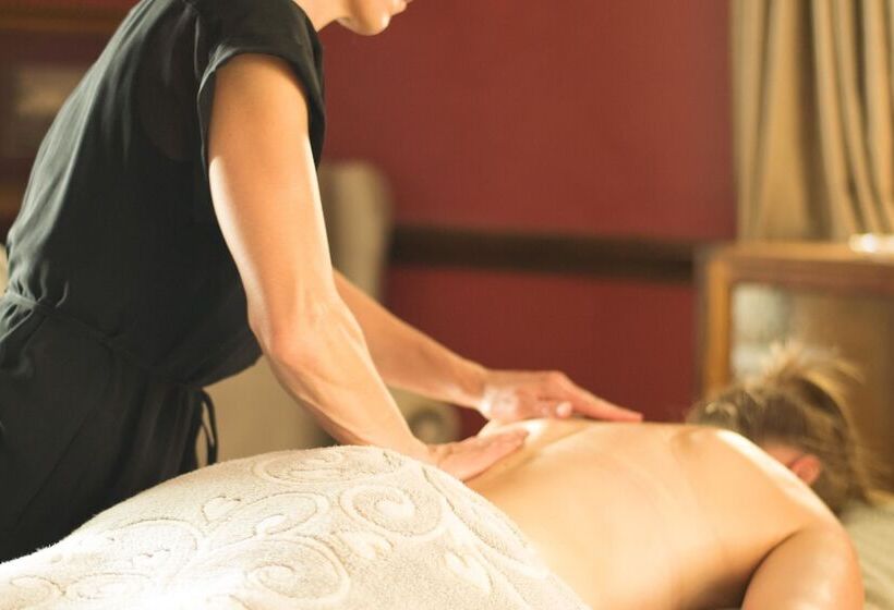 פנסיון Homestead Villas