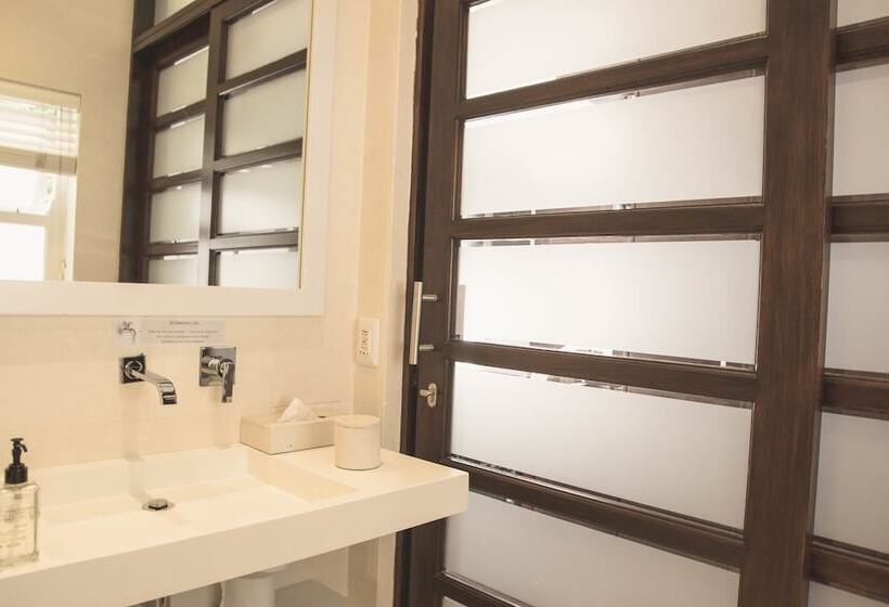 פנסיון Homestead Villas