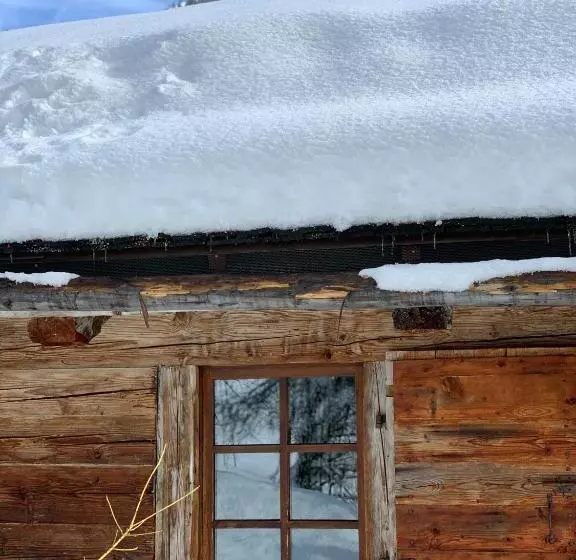 تختخواب و صبحانه Chalet 1864