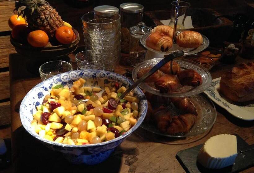 ベッドアンドブレックファースト Chalet 1864