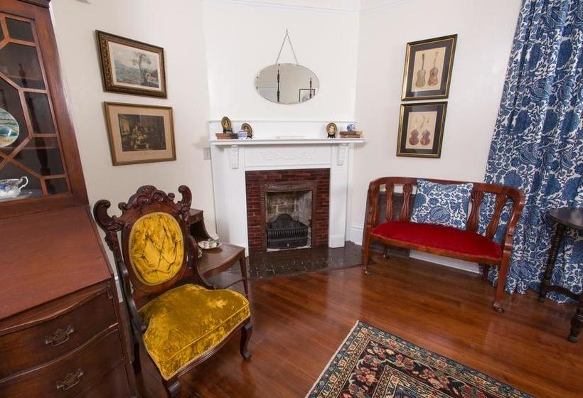 مبيت وإفطار The Guest House At Gulfport Landing