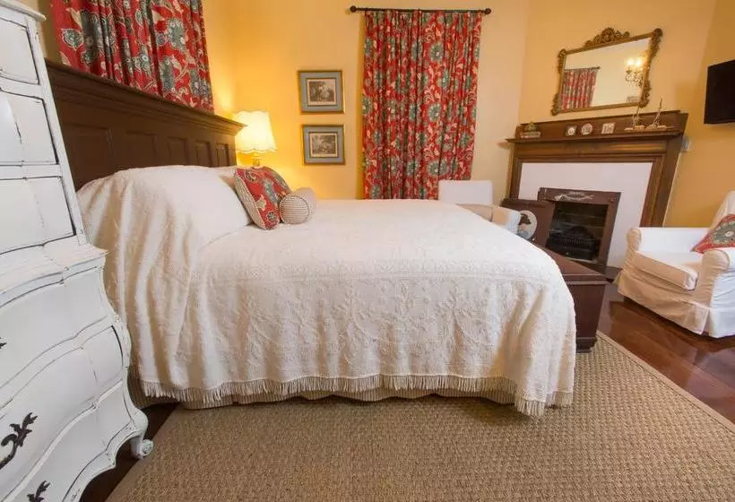 تختخواب و صبحانه The Guest House At Gulfport Landing