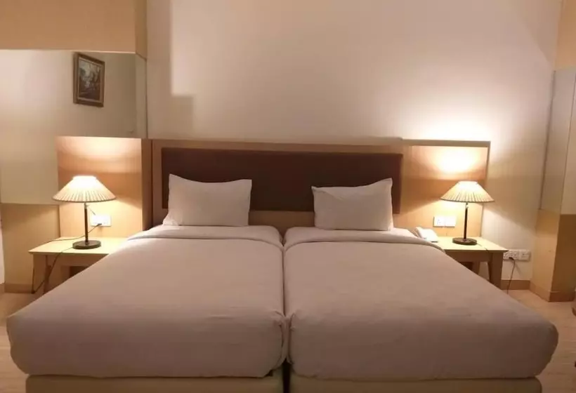 D Grande Hotel Batam