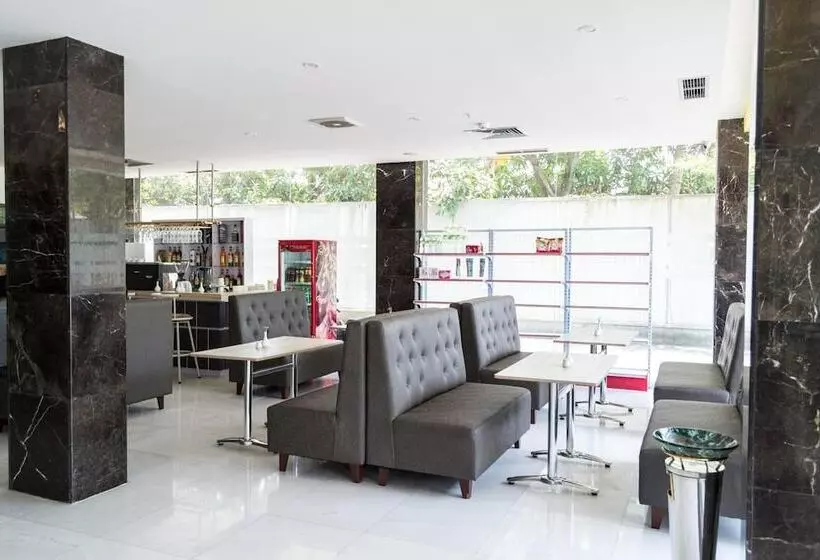D Grande Hotel Batam