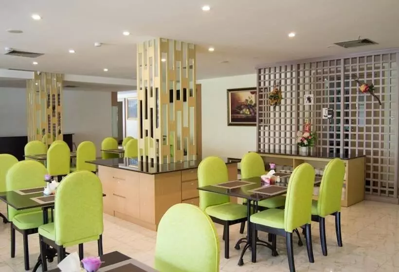 D Grande Hotel Batam